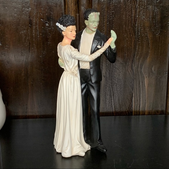 VHTF Frankenstein & Bride Dancing Figurine 14.5” - Picture 6 of 16